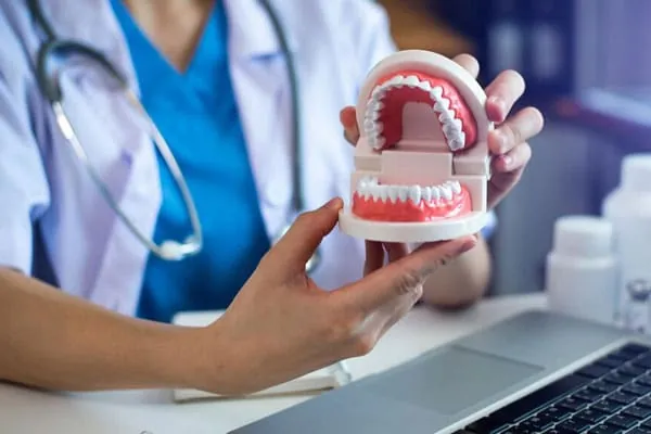 Invisalign Aligners in Madurai - Dentes Clinic